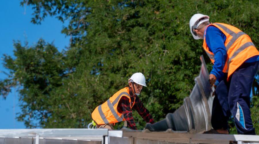 Professional residential roofers in White Castle, LA